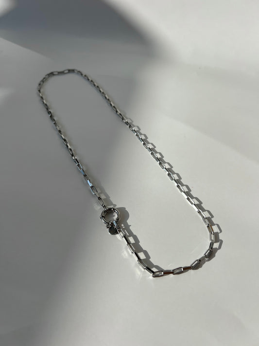 Lipa Necklace