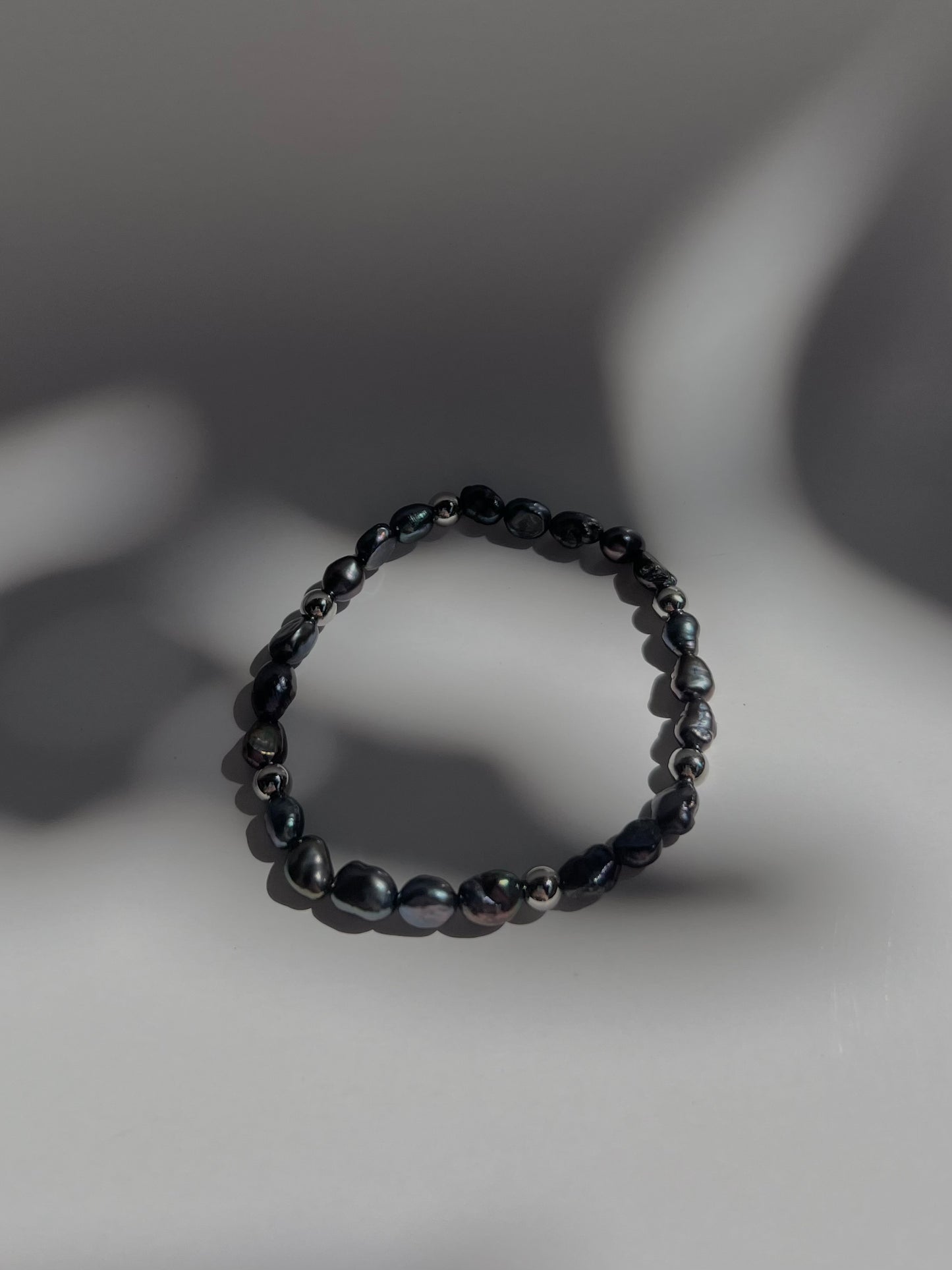 Tao Bracelet | Black Pearls