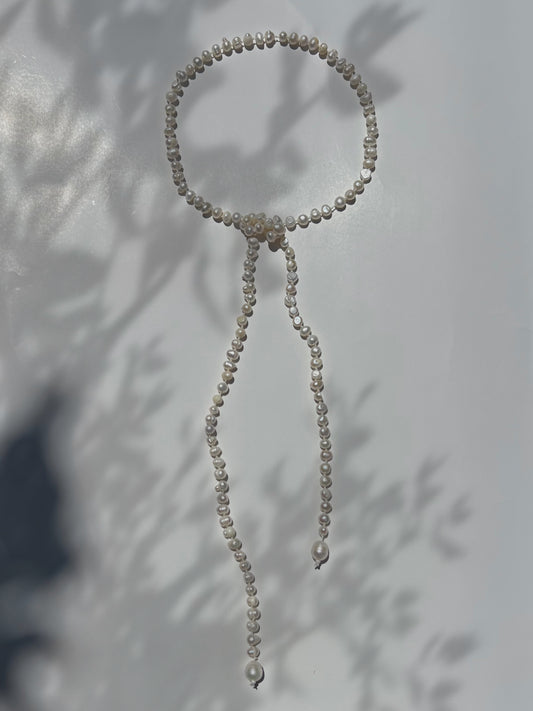 ELLE Necklace (medium pearls)