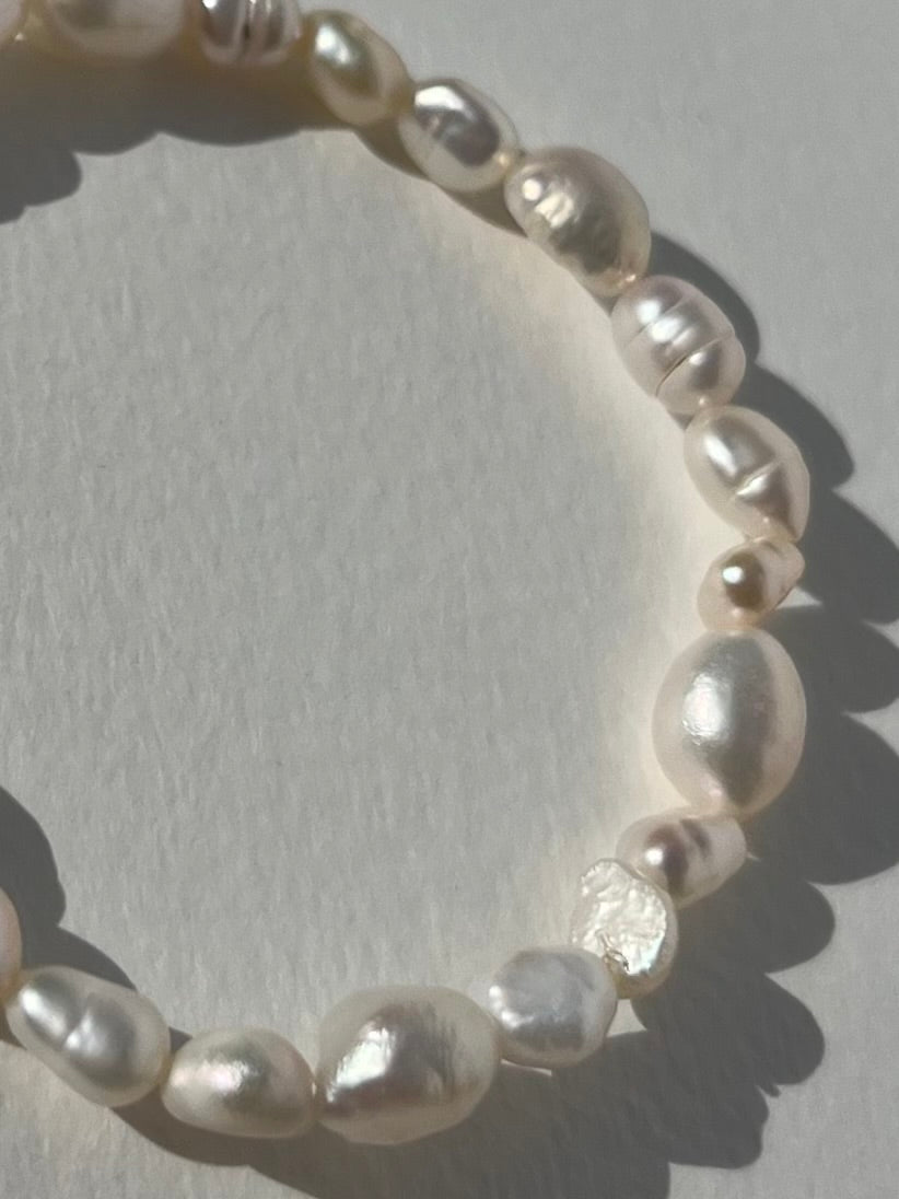 Lua Bracelet | Freshwater Pearls